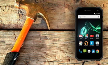 Archos 50 Saphir – качественный и надежный смартфон  
