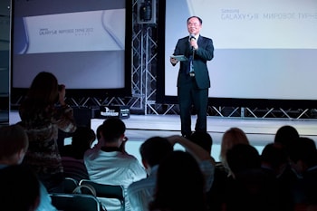 В Минске презентовали Samsung Galaxy S III