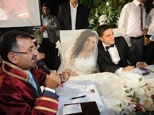 Первая свадьба посредствам Twitter прошла в Турции