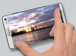Samsung Galaxy S IV получит беспроводную зарядку
