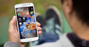 Samsung работает над смартфонами Galaxy Grand On и Galaxy Mega On