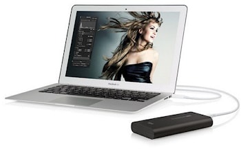 Портативный твердотельный диск с поддержкой Thunderbolt  
