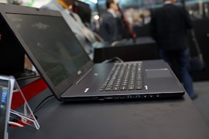MSI GS70 Ghost Pro: ноутбук с 17-дюймовым экраном  