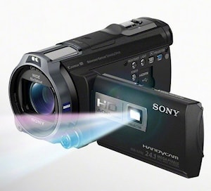 Камеры Sony Handycam со встроенными проекторами  