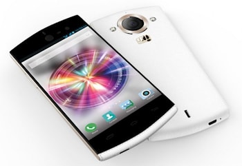 Micromax Canvas Selfie с очень хорошей камерой  