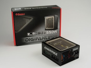 Тихий БП Enermax Digifanless 550W  