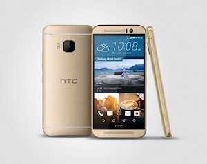 Смартфон HTC One M9  