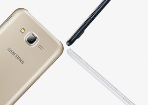 Samsung J - смартфоны с фронтальной вспышкой  