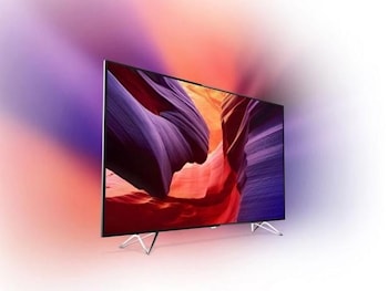 Philips с AmbiLux – Ultra-HD телевизор с великолепной подсветкой  