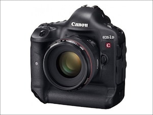 Новая профессиональная зеркальная камера Canon EOS-1D C  