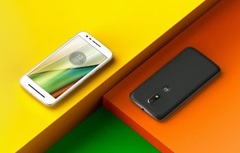 Смартфон Lenovo Moto E3  