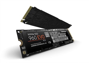 SSD-накопитель Samsung 960 EVO. Чудес не бывает…  
