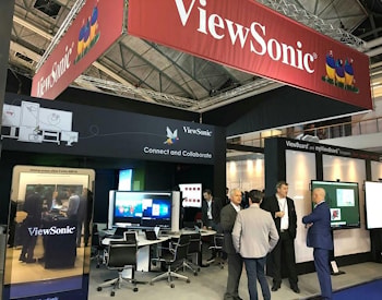Интерактивные панели ViewSonic для совместной работы  