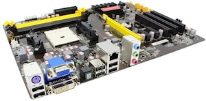 Foxconn A55A – полноразмерная материнская плата для AMD LIano  