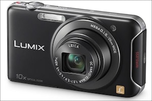 Компактная фотокамера Panasonic Lumix DMC-SZ5 с адаптером Wi-Fi  