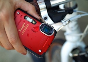 Фотокамера для экстремалов Olympus Stylus TG-625 Tough  