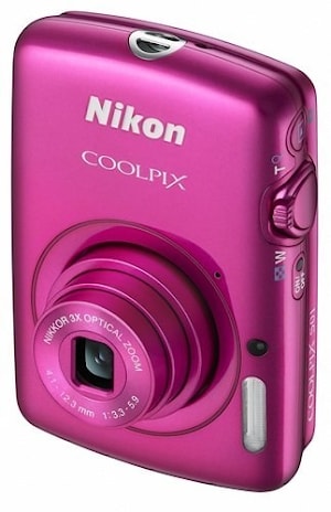 Ультра-компактная камера Nikon CoolPix S01  