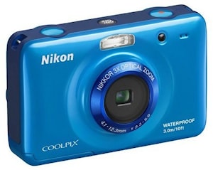 Nikon выпускает недорогую защищенную камеру для всей семьи  